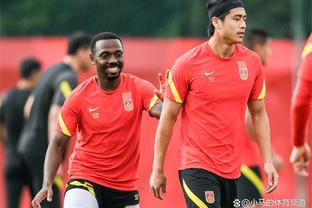 土媒：恢复自由身的喀麦隆国脚奥利维尔-克曼可能前往中国踢球
